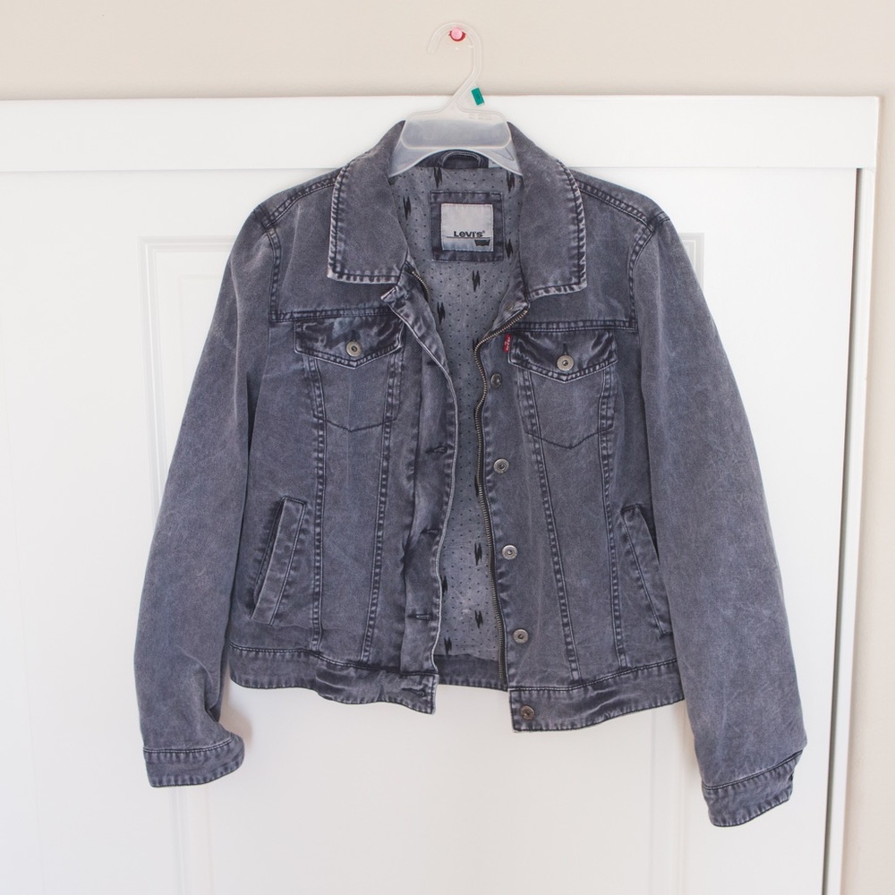 Levi’s Women’s Denim Jacket